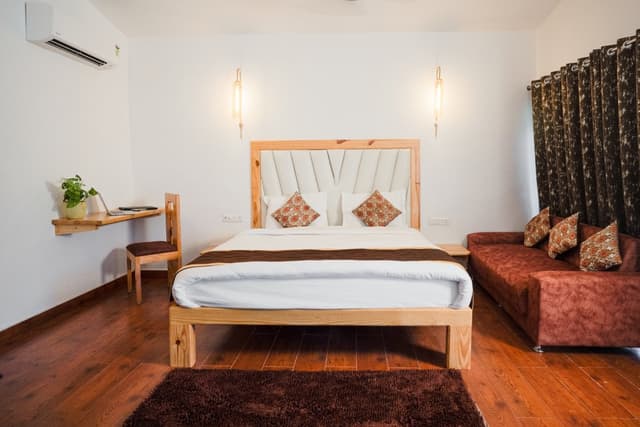 Superior King Room angle one